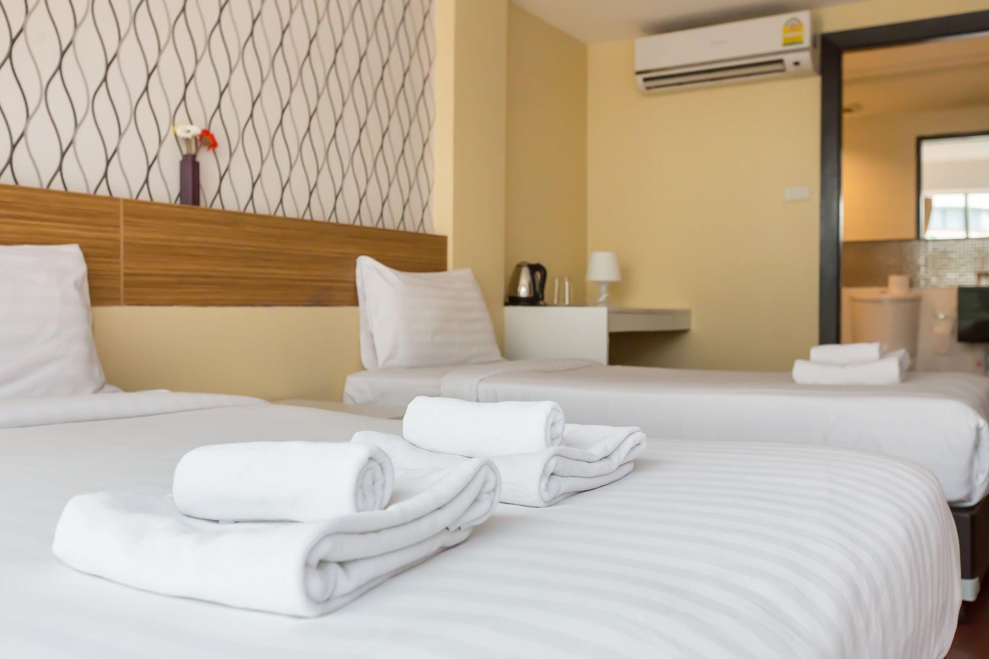 Snooze Hotel Thonglor Bangkok Esterno foto