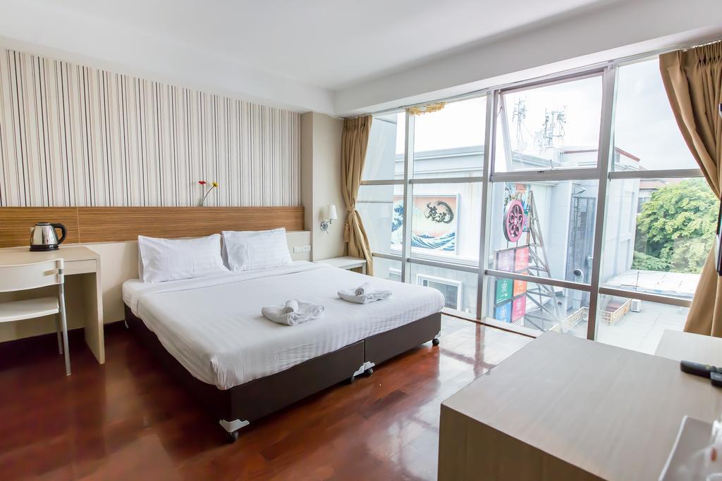 Snooze Hotel Thonglor Bangkok Esterno foto