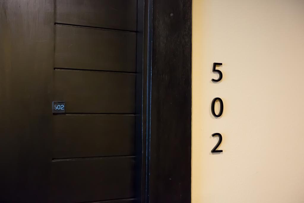 Snooze Hotel Thonglor Bangkok Esterno foto