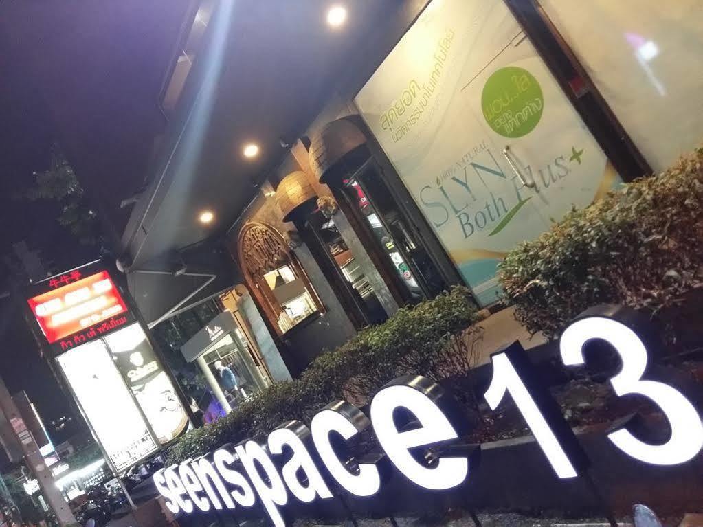 Snooze Hotel Thonglor Bangkok Esterno foto