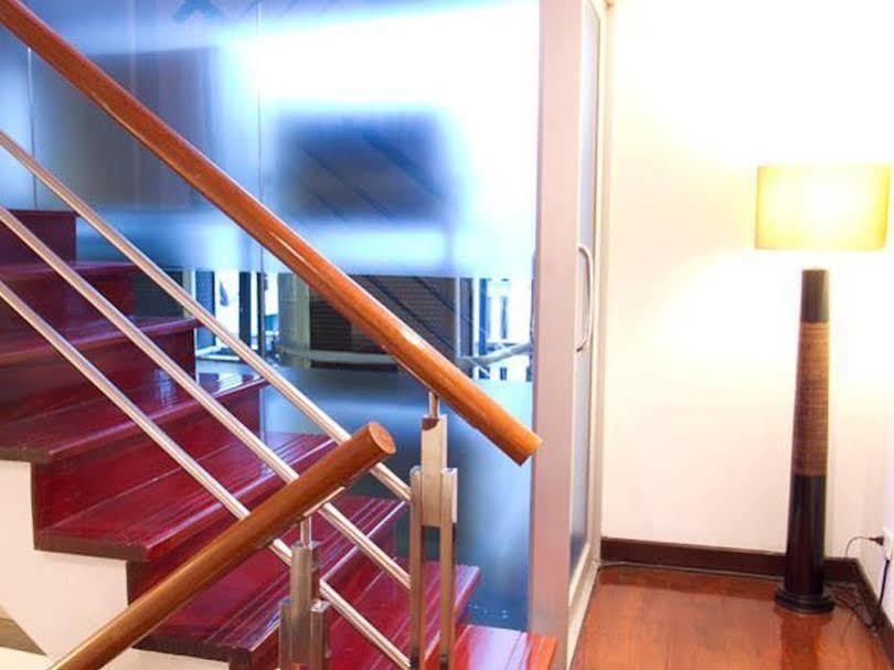 Snooze Hotel Thonglor Bangkok Esterno foto