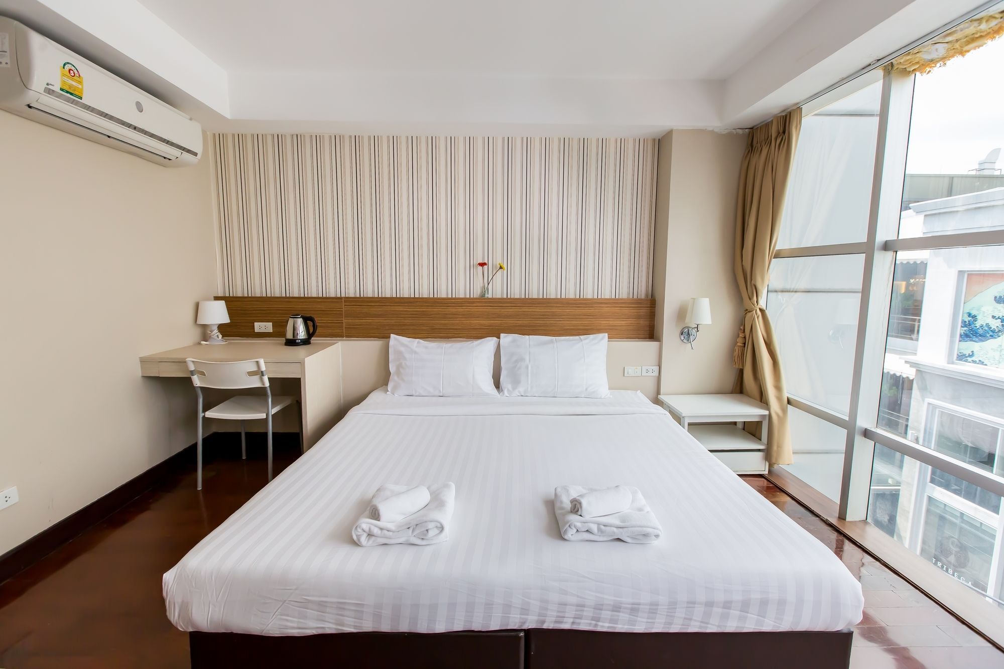 Snooze Hotel Thonglor Bangkok Esterno foto